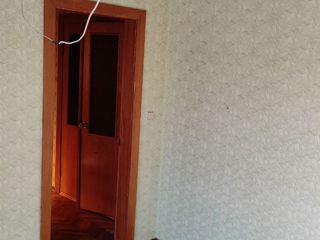 В г. Сынжерей продается часть дома в два этажа 133 кв.м. с автономным отоплением, 4 комнаты + второй foto 12