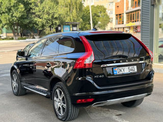 Volvo XC60 foto 6