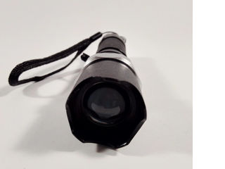 LED lanterna Handheld reîncărcabilă SWAT (1 LED) cu Zoom foto 3
