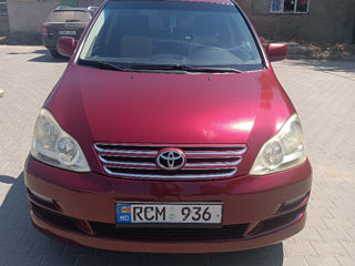 Toyota Avensis Verso