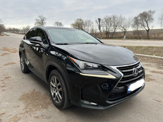 Lexus NX Series foto 1