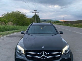 Mercedes GLC foto 3