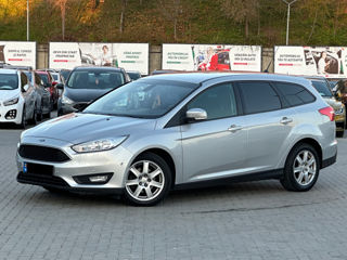 Ford Focus foto 4