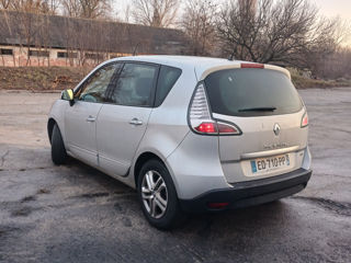 Renault Grand Scenic foto 3