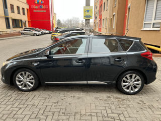 Toyota Auris foto 6