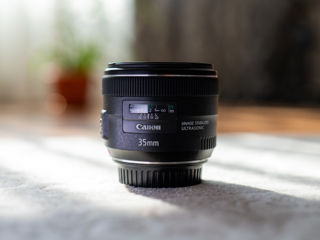 Canon EF 35mm F2.0 IS