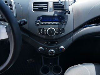 Chevrolet Spark foto 9