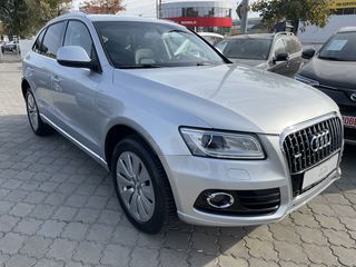 Audi Q5 foto 1