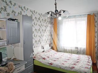 Apartament 3 odăi, Buiucani, str. Ion Creangă, 67 m2, seria Hrușciovka! foto 2
