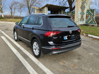 Volkswagen Tiguan foto 4