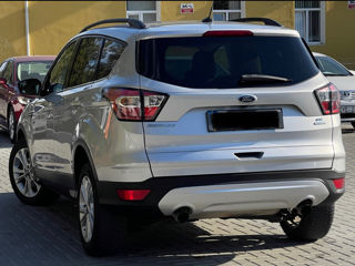 Ford Kuga foto 3