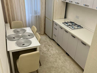 2-х комнатная квартира, 60 м², Дурлешты, Кишинёв