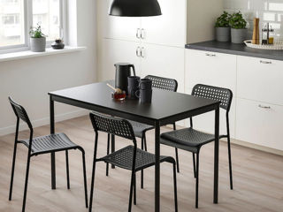 Set masă cu 4 scaune Ikea