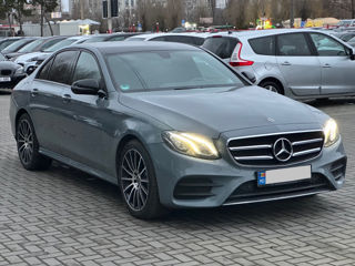 Mercedes E-Class foto 4