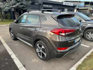 Hyundai Tucson foto 2