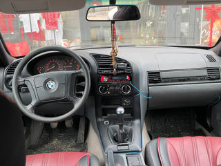 BMW 3 Series foto 3