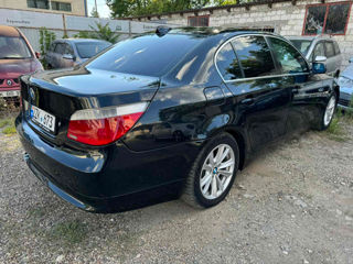 BMW 5 Series foto 6