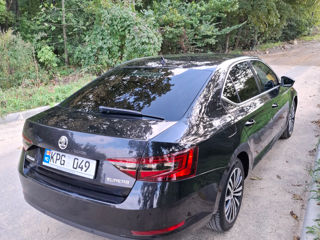 Skoda Superb foto 9