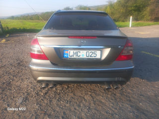 Mercedes E-Class foto 7