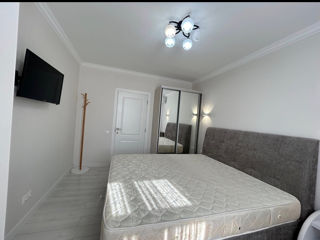 Apartament cu 2 camere, 70 m², Centru, Chișinău foto 8