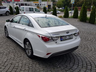 Hyundai Sonata foto 4