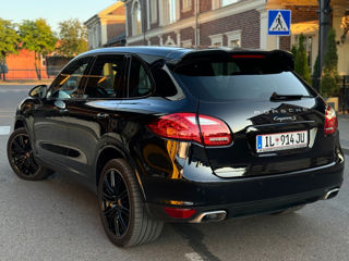 Porsche Cayenne foto 4