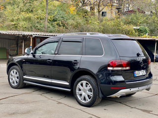 Volkswagen Touareg foto 5