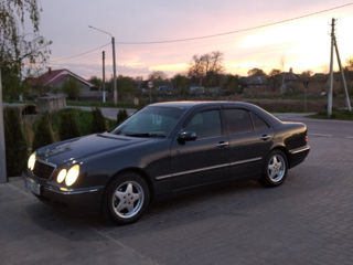 Mercedes E-Class