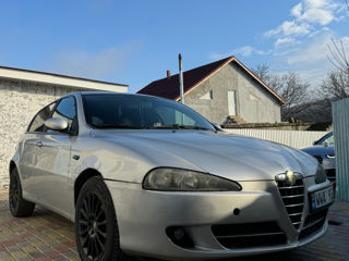 Alfa Romeo 147 foto 3