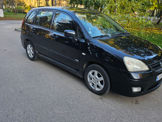 Suzuki Liana foto 3