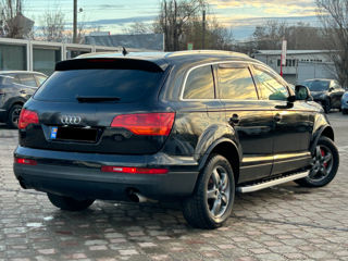 Audi Q7 foto 4