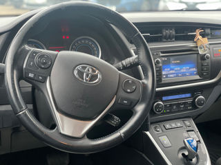 Toyota Auris foto 13