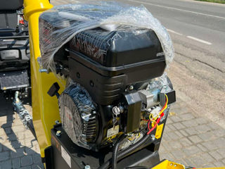 Tocator de lemne (Briggs & Stratton 14 CP) foto 8