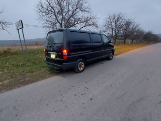 Toyota Hiace foto 5