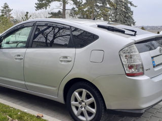 Toyota Prius foto 3