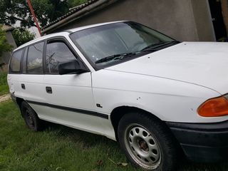 Opel Astra foto 4