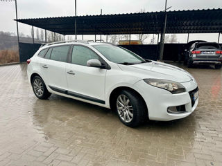 Renault Megane foto 2