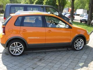 Dezmenbram Skoda Audi Wolsvagen Porse avem de toate modele toate motoare foto 5