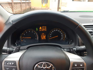 Toyota Avensis foto 7