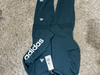 Costum sportiv Adidas 128 cm sau 6-7 ani foto 2