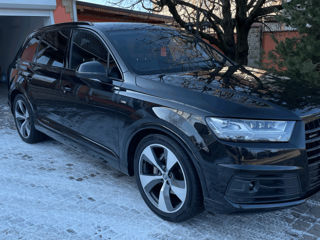 Audi Q7 foto 2