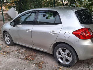 Toyota Auris foto 3