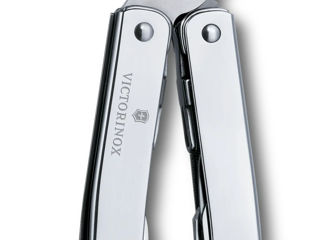 Продам Multitool Victorinox Swiss Tool Spirit X + кожаный чехол ! Оригинал новый ! foto 2