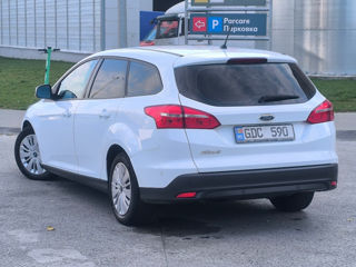 Ford Focus foto 3