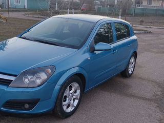 Opel Astra foto 2