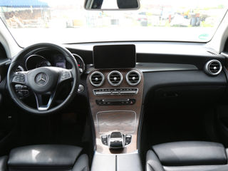 Mercedes GLC foto 12