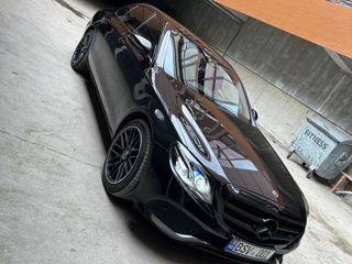 Mercedes E-Class foto 5