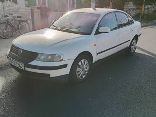 Volkswagen Passat foto 2