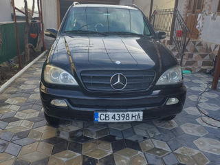 Mercedes M-Class foto 4