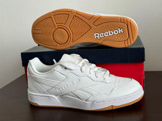 Ghete albe Reebok, piele foto 5